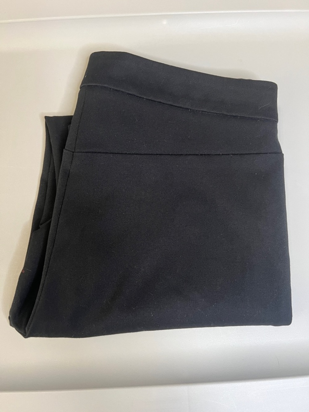 Ann Taylor Flat Front Tapered Skinny Leg Pant Black Size 6